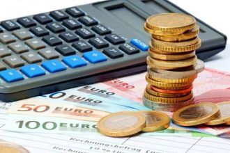 Calcul des principes d'épargne et d'intérêts pour projets financiers